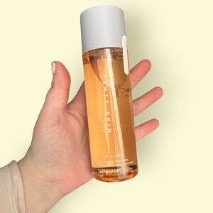🤍 2 for $75 🤍 Fenty Skin Fat Water pore-refining toner serum